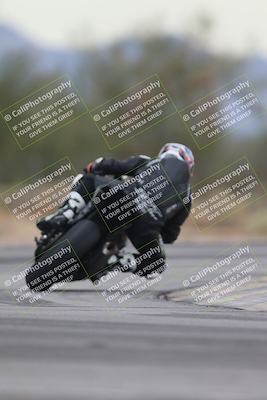 media/Sep-21-2025-Race Pace (Sun) [[98bf33ef95]]/Verified/2-Turn 2 Backside (835am)/